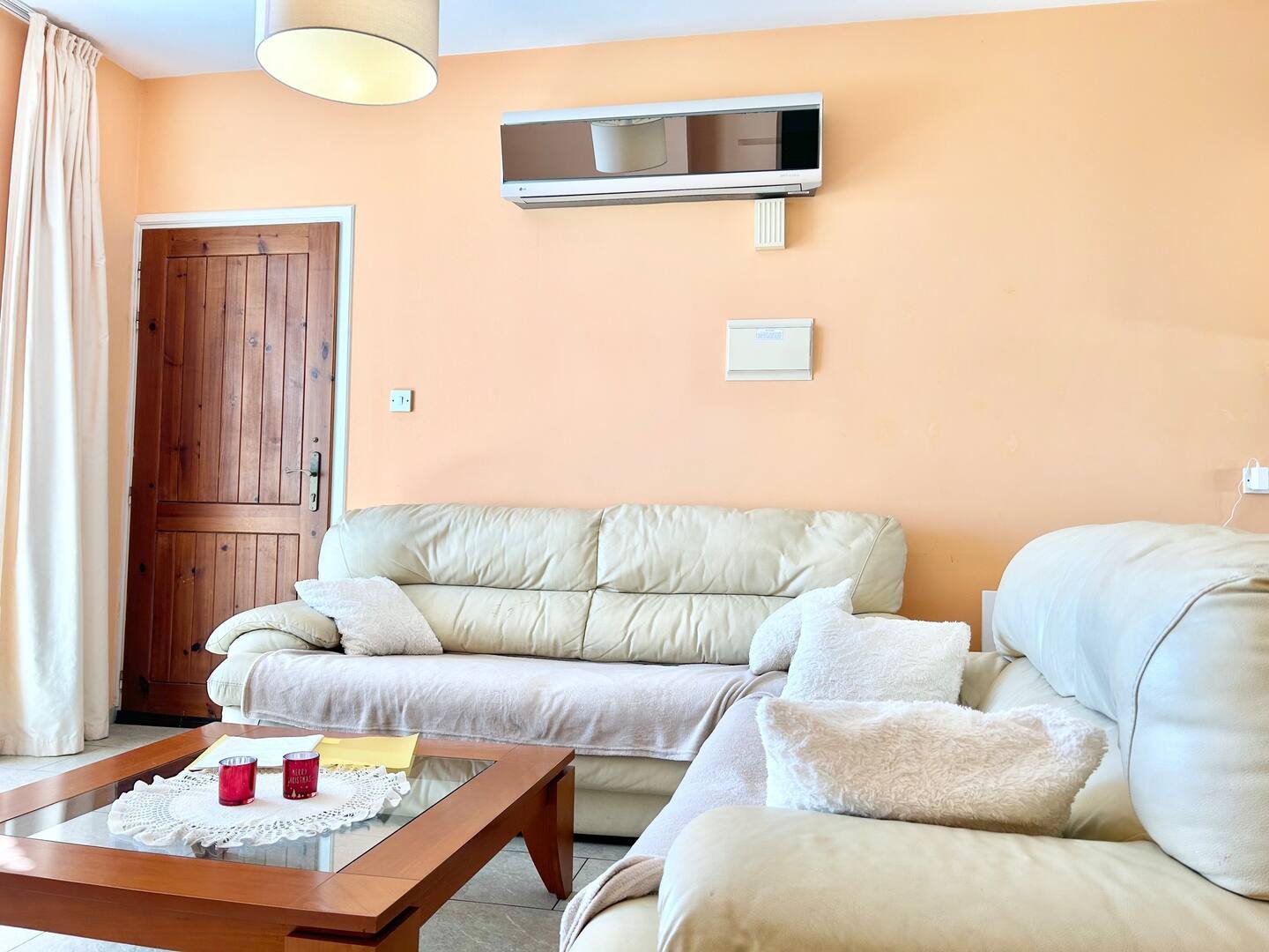 500 m from the Sea 2-bedroom Sea View